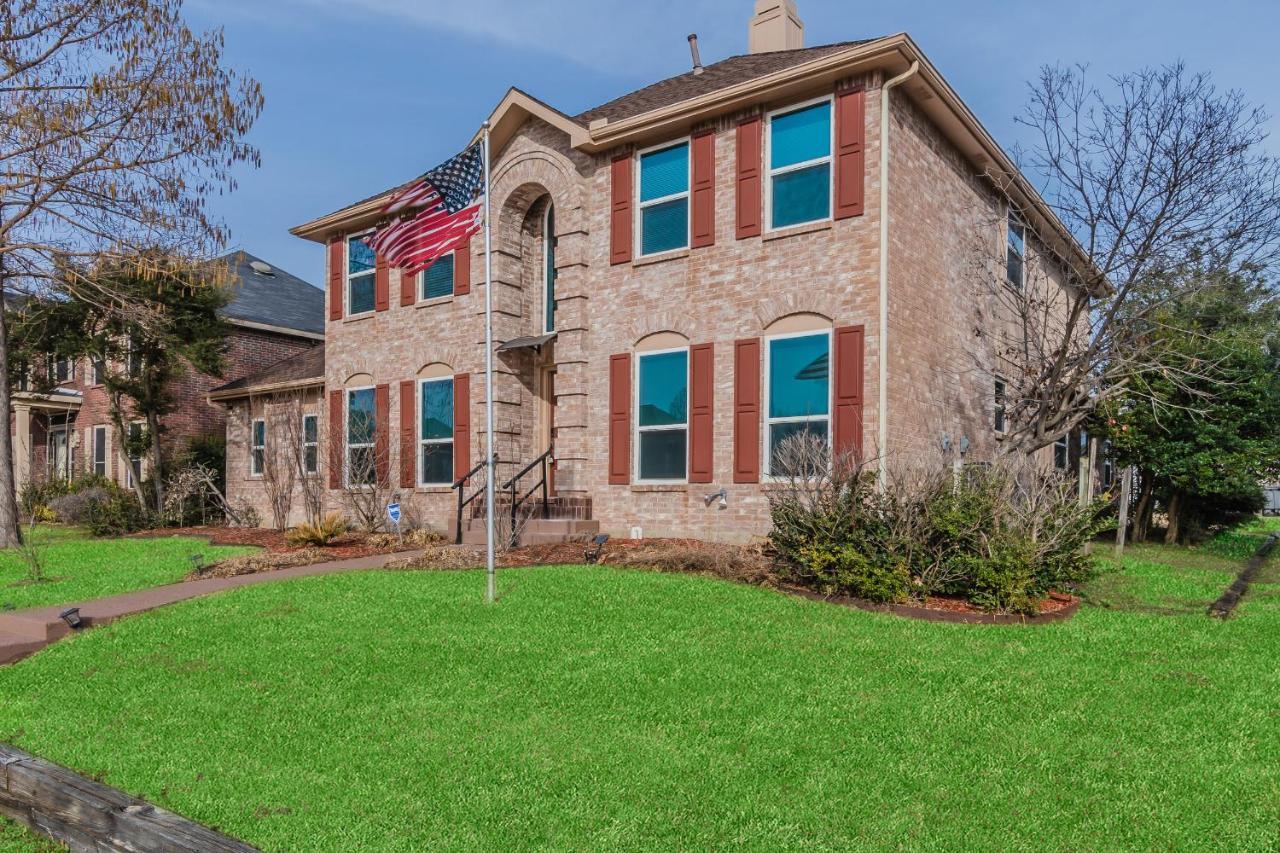 * *Astounding House **Perfect For Family And Friends , Pool , Hot Tub, & Game Room Allen Esterno foto