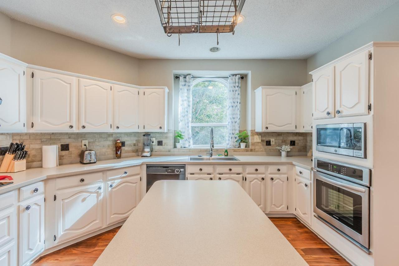 * *Astounding House **Perfect For Family And Friends , Pool , Hot Tub, & Game Room Allen Esterno foto