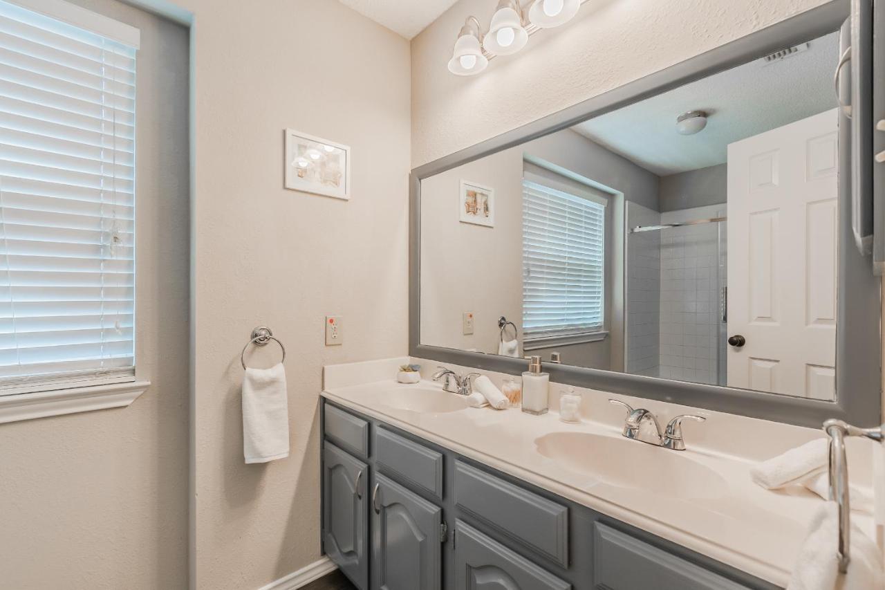 * *Astounding House **Perfect For Family And Friends , Pool , Hot Tub, & Game Room Allen Esterno foto