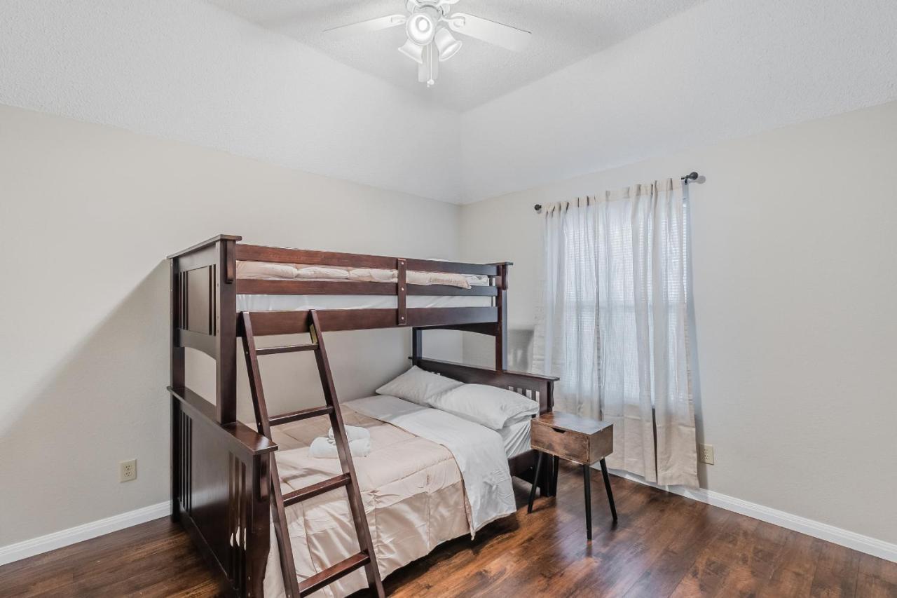* *Astounding House **Perfect For Family And Friends , Pool , Hot Tub, & Game Room Allen Esterno foto